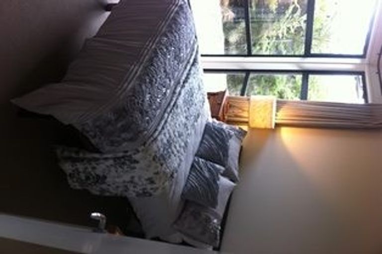 Photo of property in 6 Buckler Court, Jacks Point, Queenstown, 9371