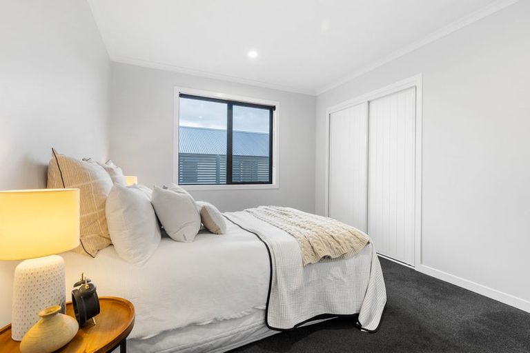 Photo of property in 33 Ngaru Crescent, Wharewaka, Taupo, 3330