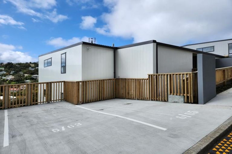 Photo of property in 5/65 Tiketike Way, Brooklyn, Wellington, 6021