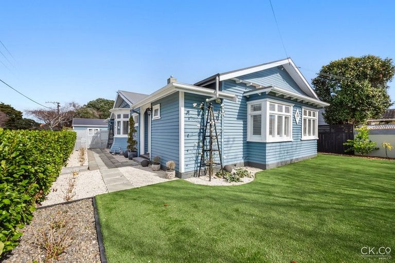 Photo of property in 49 Penrose Street, Woburn, Lower Hutt, 5010