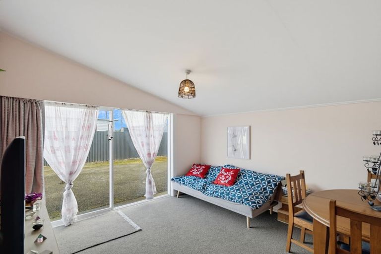 Photo of property in 2/42a Geddis Avenue, Maraenui, Napier, 4110