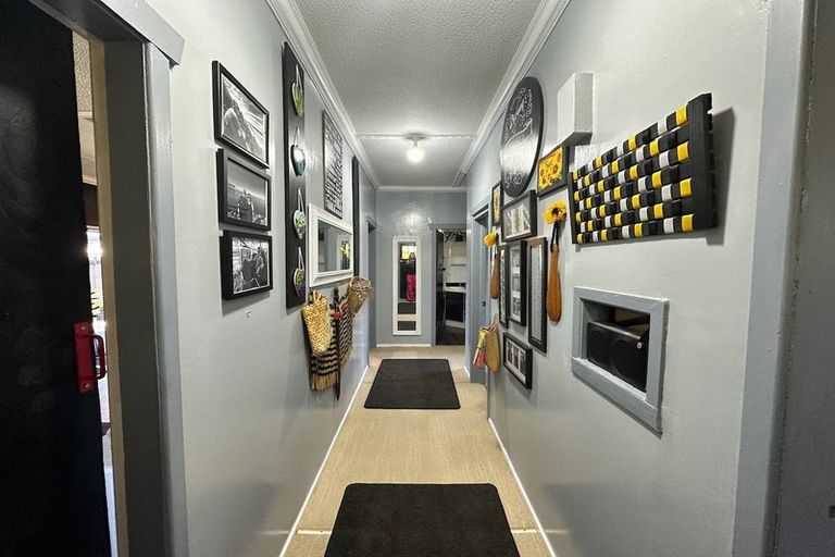 Photo of property in 67 Browne Street, Waitara, 4320