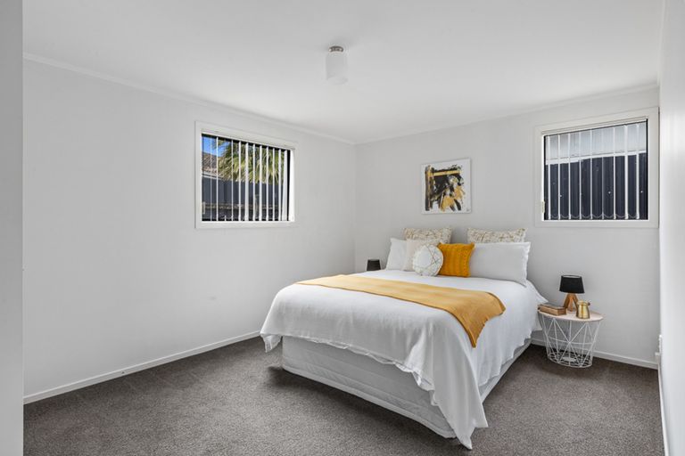 Photo of property in 29 Lavinia Crescent, Mangere East, Auckland, 2024