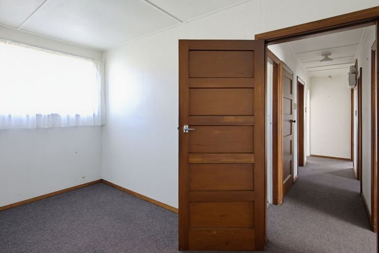 Photo of property in 2 Gothard Place, Westport, 7825