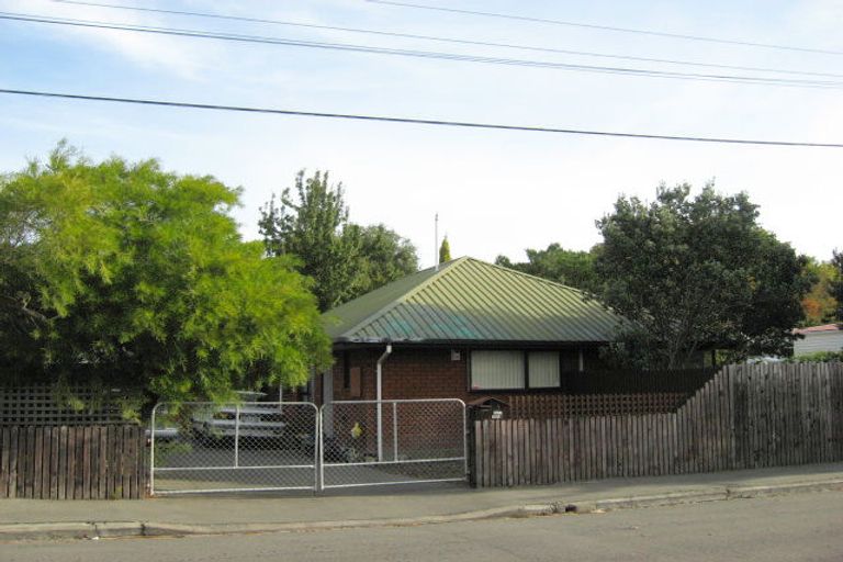 Photo of property in 3 Westby Street, Waltham, Christchurch, 8023