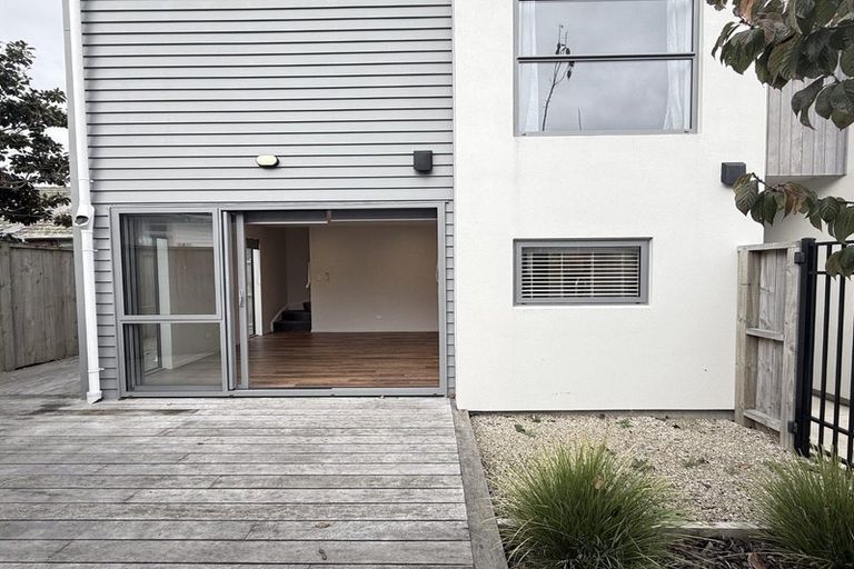 Photo of property in 5/43 Churton Crescent, Taita, Lower Hutt, 5011