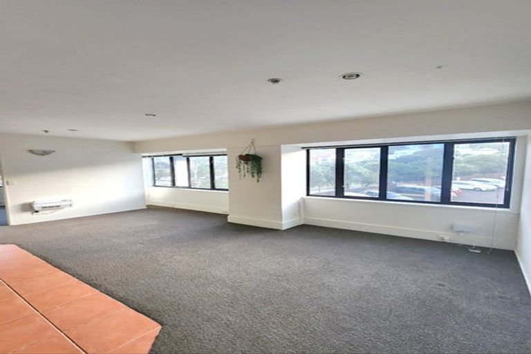 Photo of property in St Peter Apartments, 2d/192 Willis Street, Te Aro, Wellington, 6011