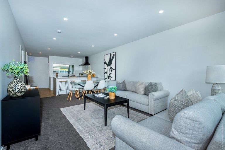 Photo of property in 4/71b Main Road, Redcliffs, Christchurch, 8081