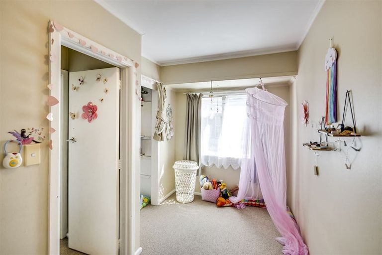 Photo of property in 58 Downing Avenue, Pirimai, Napier, 4112