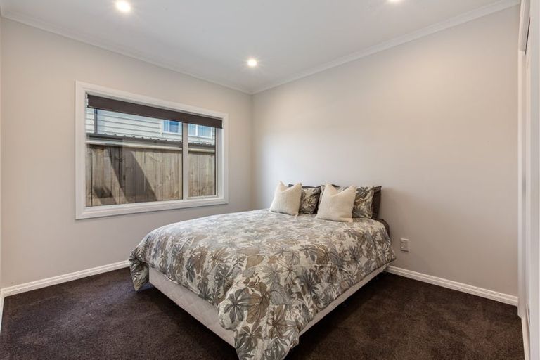 Photo of property in 25 Ken Douglas Drive, Aotea, Porirua, 5024