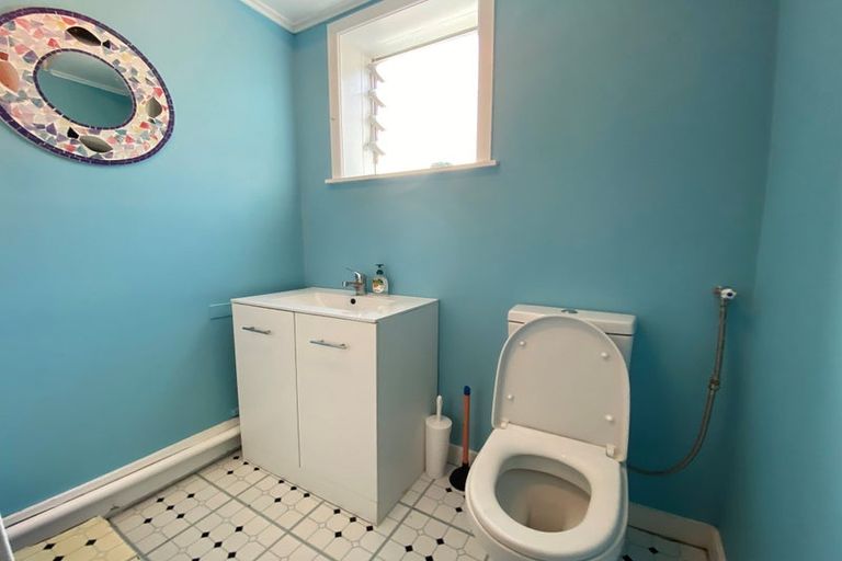 Photo of property in 30 Dakota Avenue, Beach Haven, Auckland, 0626