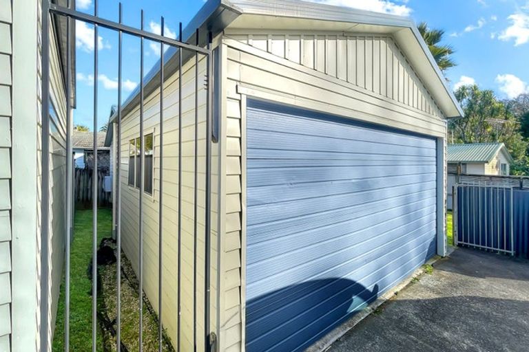 Photo of property in 31a Kellett Road, Ranui, Auckland, 0612