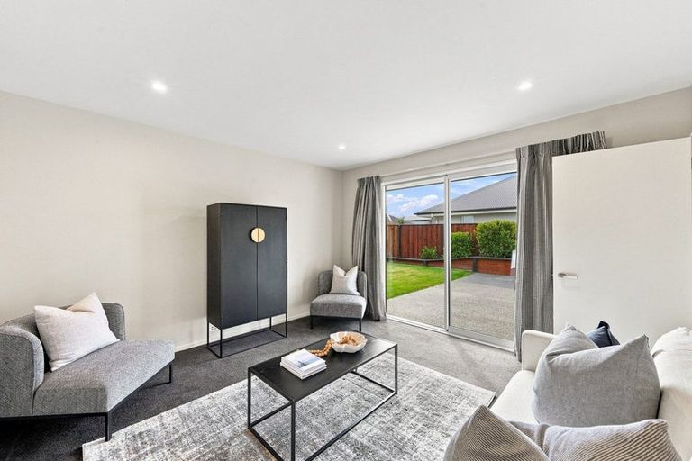 Photo of property in 22 Highgate Drive, Rangiora, 7400