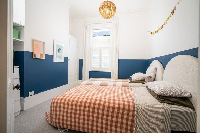 Photo of property in 18 Lawrence Street, Newtown, Wellington, 6021