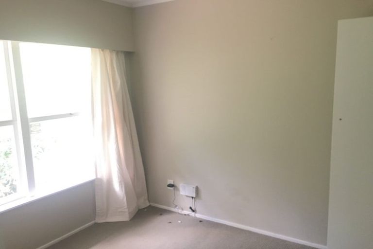 Photo of property in 1/27 Glencoe Road, Browns Bay, Auckland, 0630