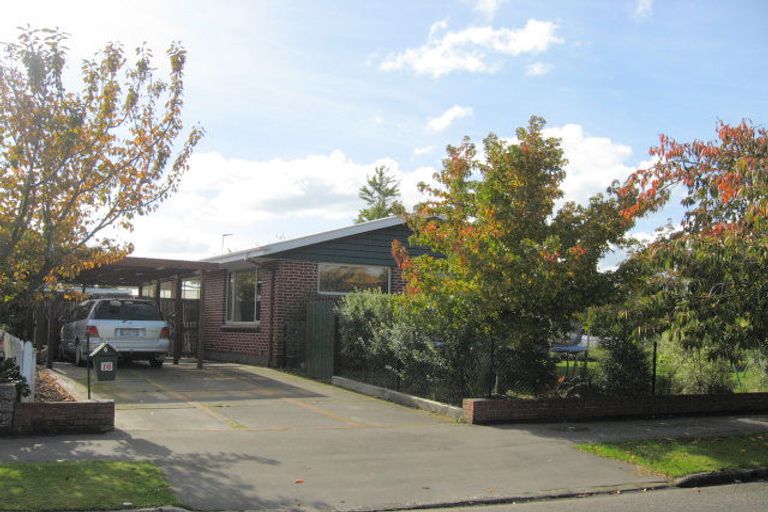 Photo of property in 16 Carruthers Street, Ilam, Christchurch, 8041