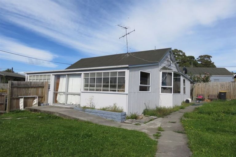 Photo of property in 84 Peel Street, Geraldine, 7930