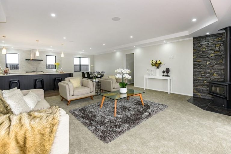 Photo of property in 12 Russell Lilley Drive, Rolleston, 7614