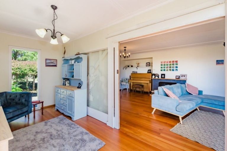 Photo of property in 20 Eatwell Avenue, Paraparaumu Beach, Paraparaumu, 5032