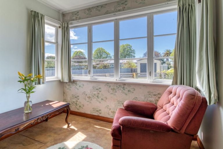 Photo of property in 6 Rutherford Road, Marewa, Napier, 4110