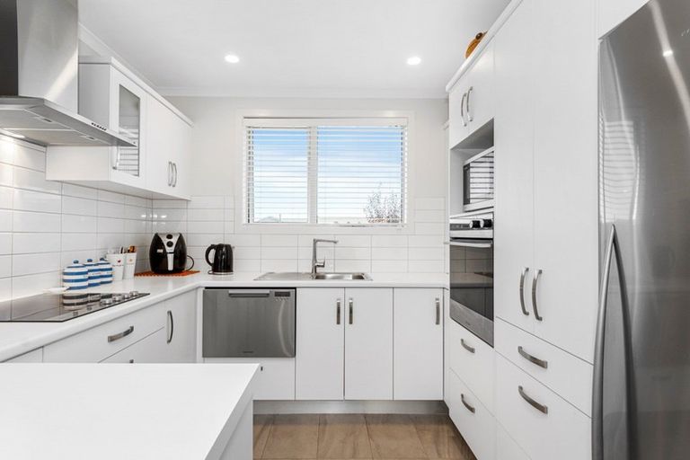 Photo of property in Waterview Estate, 86/4 Greystone Place, Omokoroa, 3114