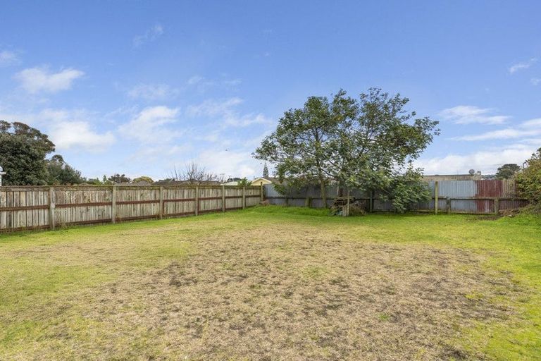 Photo of property in 2 Maire Street, Gonville, Whanganui, 4501