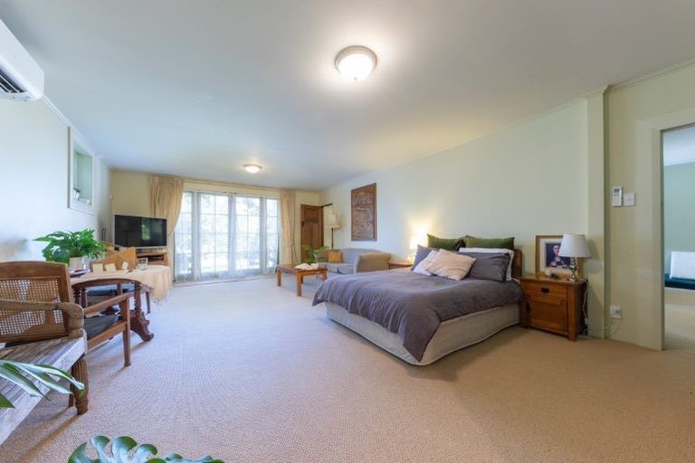 Photo of property in 27 Jubilee Avenue, Devonport, Auckland, 0624