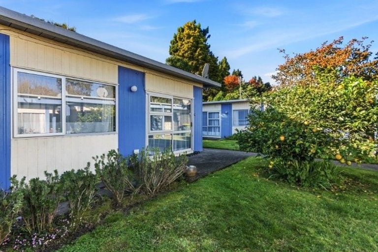 Photo of property in 19/100 River Road, Hamilton East, Hamilton, 3216