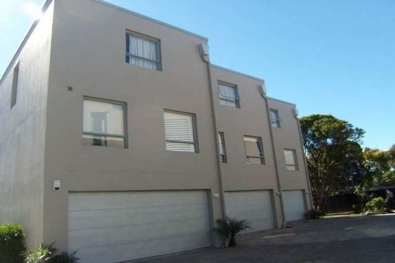 Photo of property in 32 Mauranui Avenue, Epsom, Auckland, 1051