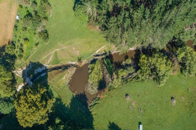 Photo of property in 28 Cemetery Road, Waipawa, 4273