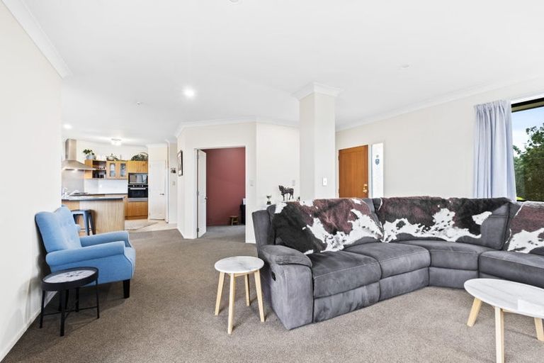 Photo of property in 38 Montrose Avenue, Culverden, 7392