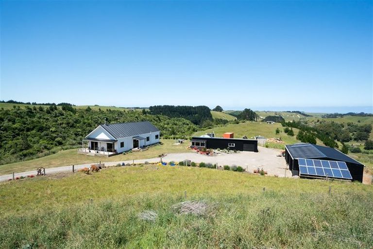 Photo of property in 172 Whakamara Road, Manutahi, Hawera, 4672