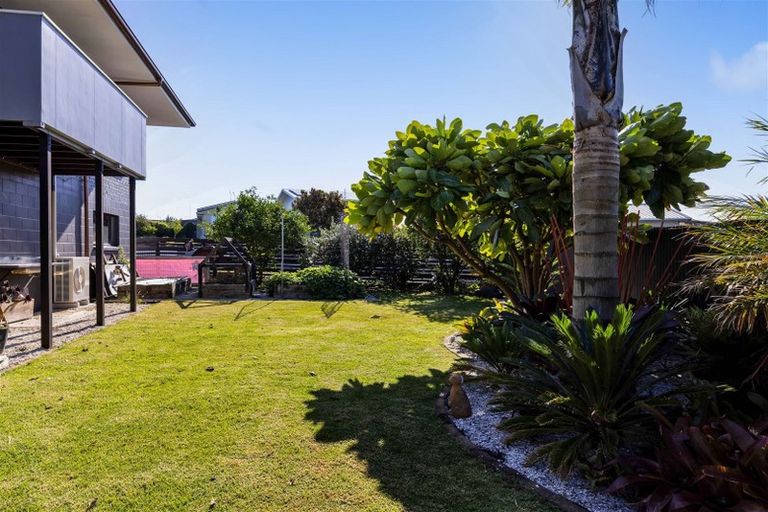 Photo of property in 22 Culzean Grove, Bell Block, New Plymouth, 4312