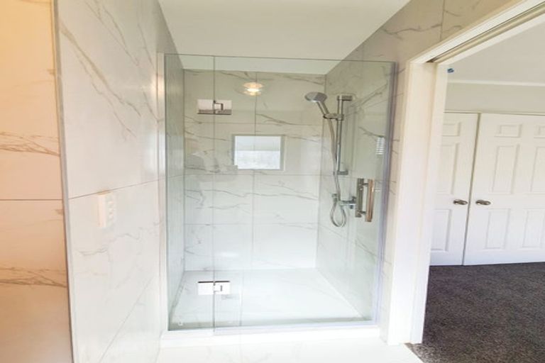 Photo of property in 30 Rathmar Drive, Manurewa, Auckland, 2105