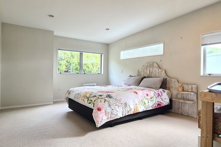 Photo of property in 34a Erlestoke Crescent, Churton Park, Wellington, 6037