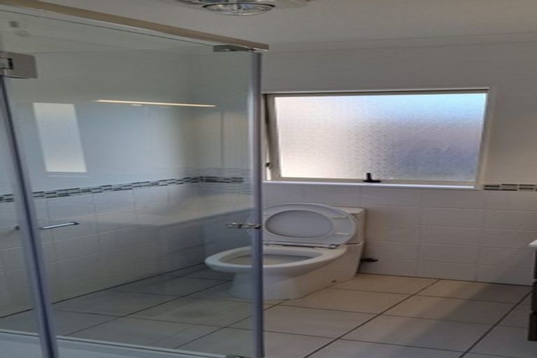 Photo of property in 37 Innisowen Place, Flat Bush, Auckland, 2019