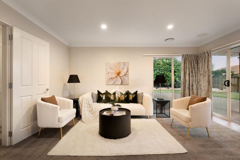 Photo of property in 5 Castlehill Court, Wattle Downs, Auckland, 2103