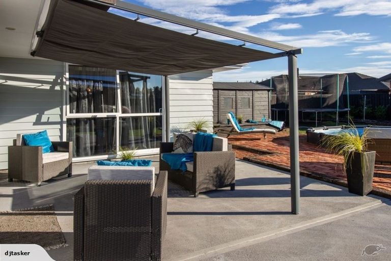 Photo of property in 21 Stoneleigh Drive, Solway, Masterton, 5810