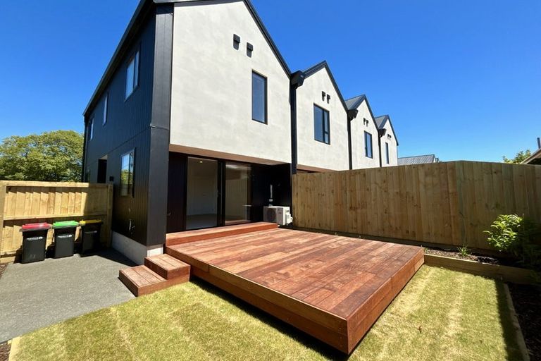 Photo of property in 1/107 Smith Street, Woolston, 8062