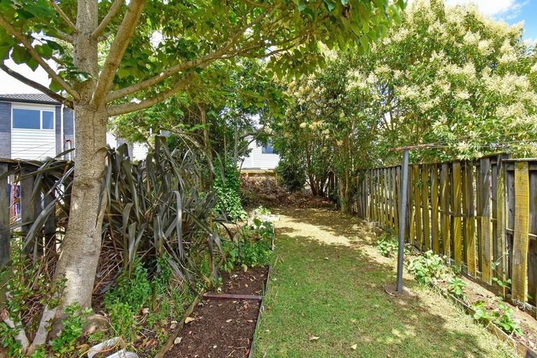 Photo of property in 3/87 Wallace Road, Papatoetoe, Auckland, 2025