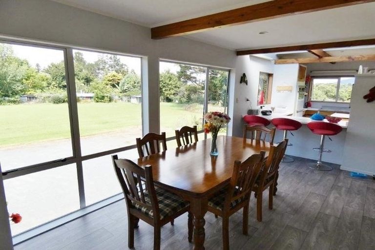 Photo of property in 89 The Centre, Waipu, 0510