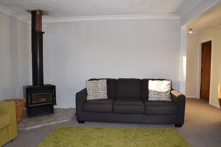 Photo of property in 28 Wicklow Street, Clifton, Invercargill, 9812