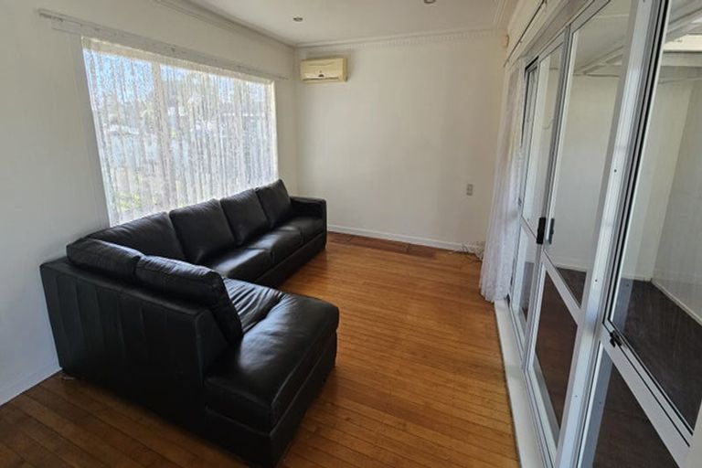 Photo of property in 9 Plymouth Place, Papatoetoe, Auckland, 2025