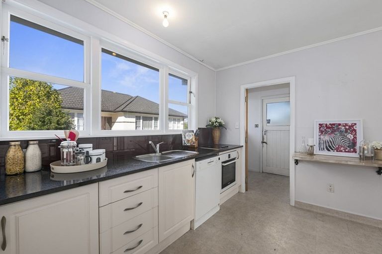 Photo of property in 25 Akatarawa Road, Brown Owl, Upper Hutt, 5018
