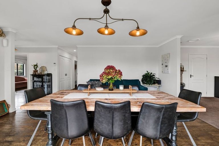 Photo of property in 37 Arthur Street, Hawera, 4674