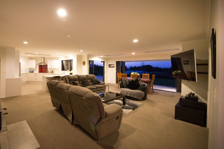 Photo of property in 219 Kahuterawa Road, Linton, Palmerston North, 4472