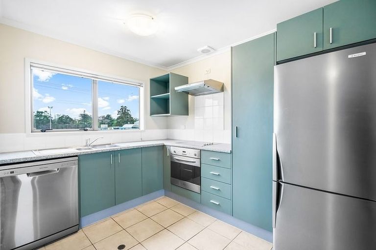 Photo of property in St Claire Village, 183/172 Mcleod Road, Te Atatu South, Auckland, 0610