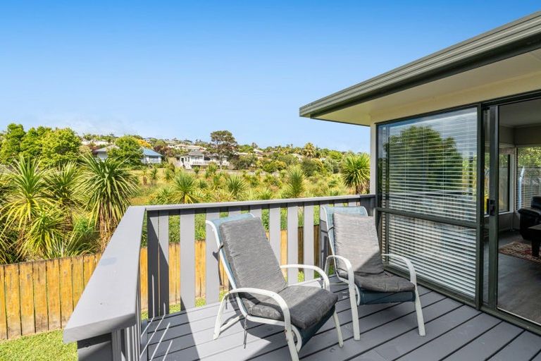 Photo of property in 70 Donald Street, Stanmore Bay, Whangaparaoa, 0932
