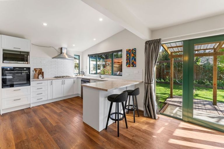 Photo of property in 15 Bird Lane, Wakefield, 7025