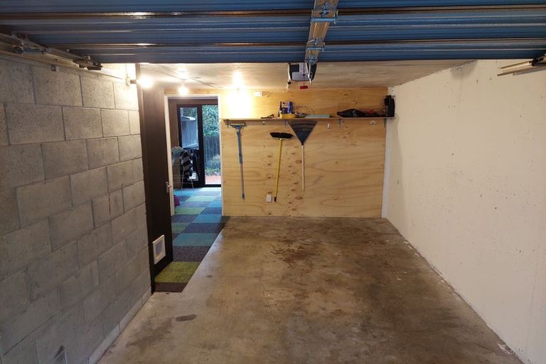 Photo of property in 13/10 Pitarua Street, Thorndon, Wellington, 6011